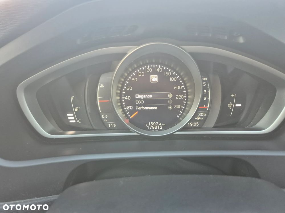 Volvo V40 D2 Inscription - 39
