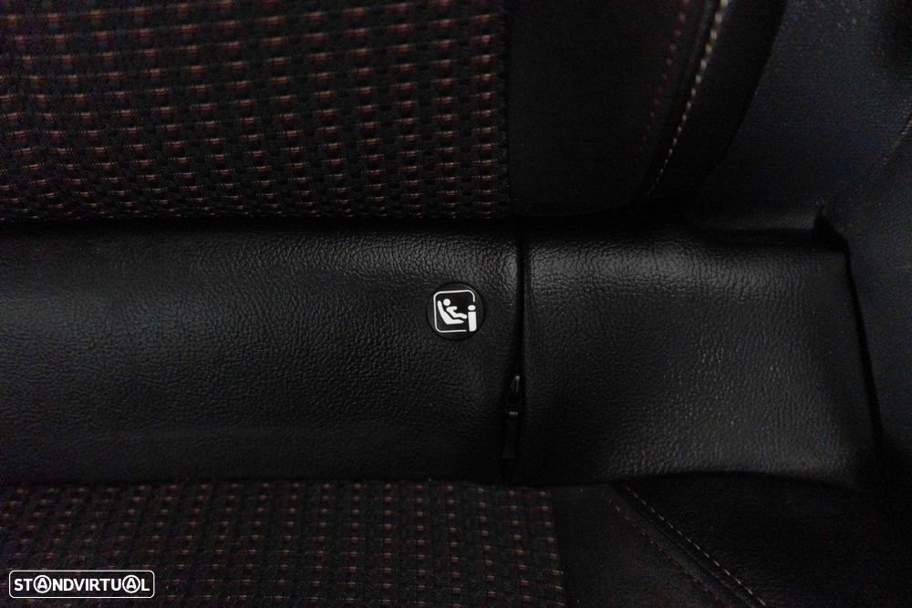 DS DS3 1.2 PureTech Performance Line EAT8 - 12