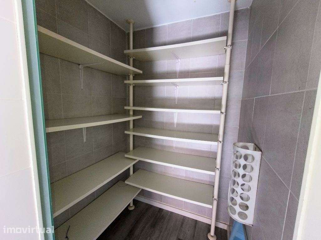 T3 com 109 m² no Centro da Quinta do Conde | 2 WC e Excelente Lumin... - Grande imagem: 4/21