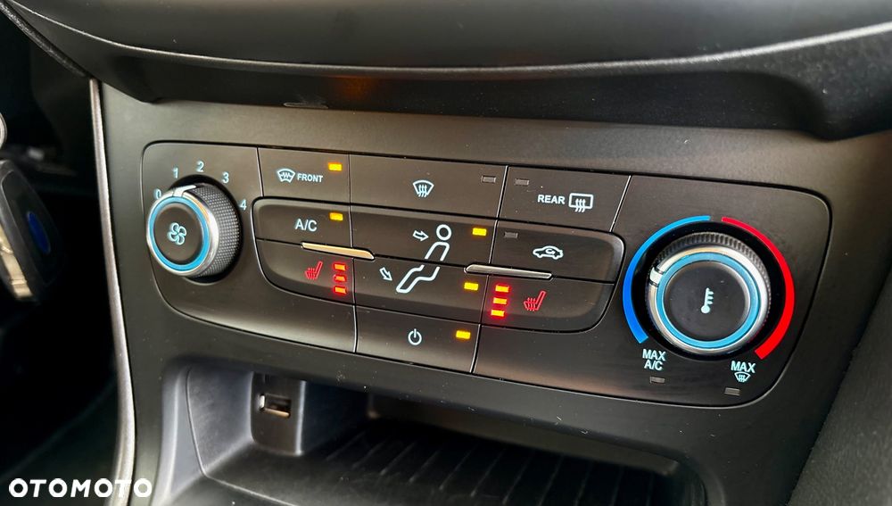 Ford Focus 1.5 TDCi DPF Start-Stopp-System Trend - 10