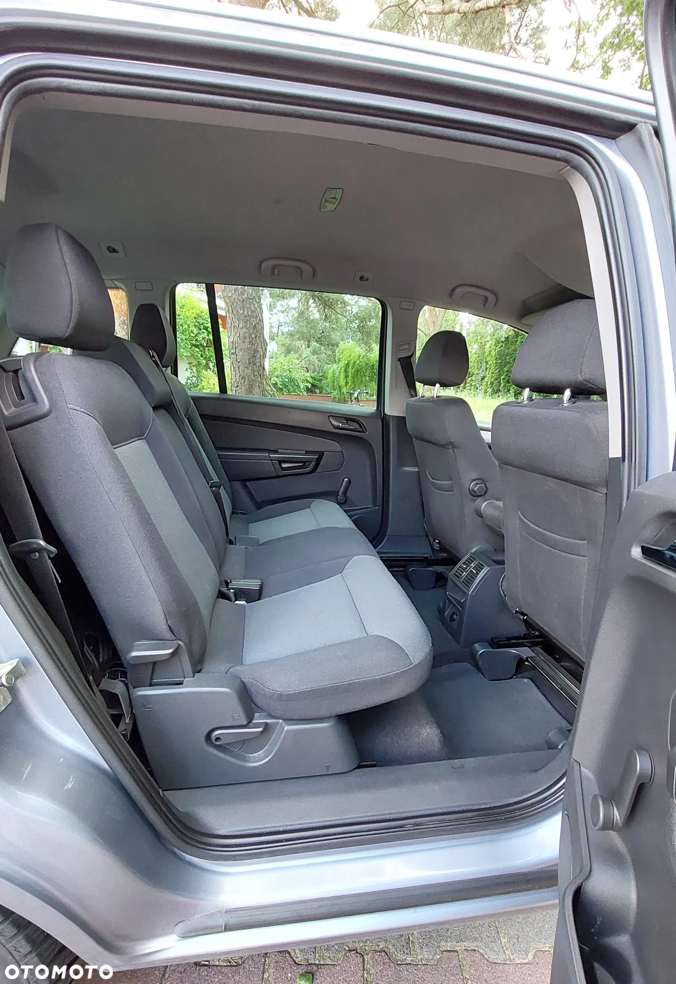 Opel Zafira 1.8 Enjoy - 13