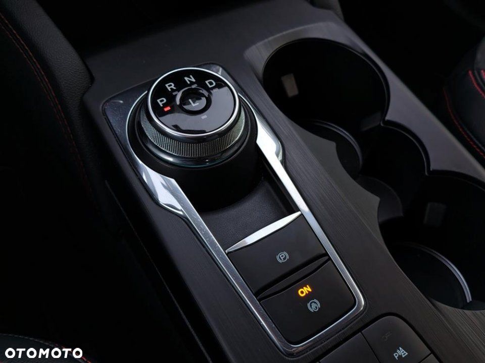 Ford Kuga 2.5 FHEV FWD ST-Line X eCVT - 30