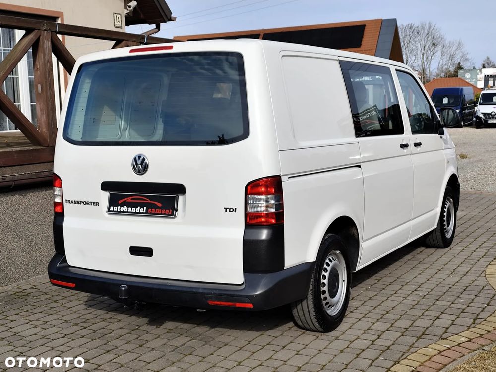 Volkswagen Transporter T5 - 5