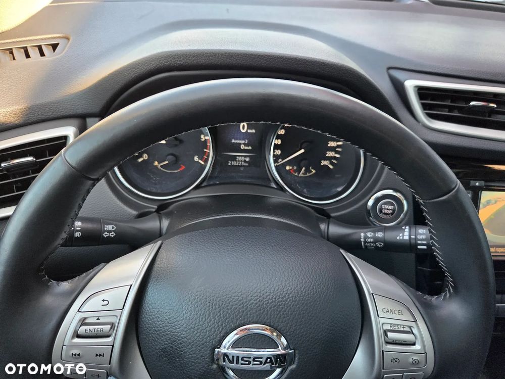 Nissan Qashqai 1.5 dCi DPF 360 - 33