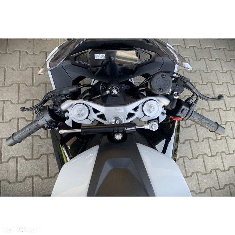 CFMoto SR - 24