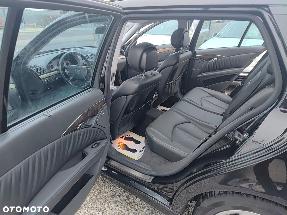 Mercedes-Benz Klasa E 500 Avantgarde Sport Edition - 20