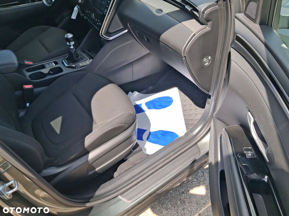 Hyundai Tucson 1.6 T-GDi Smart 2WD - 24