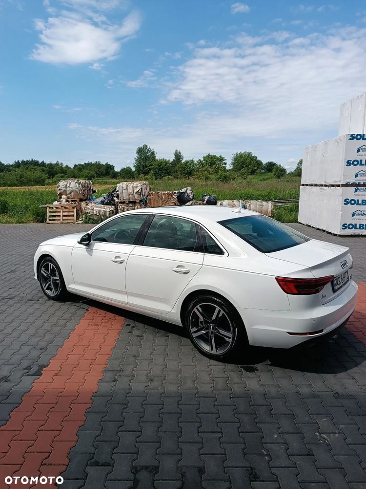 Audi A4 Limousine 2.0 TFSI Quattro Design S tronic - 15