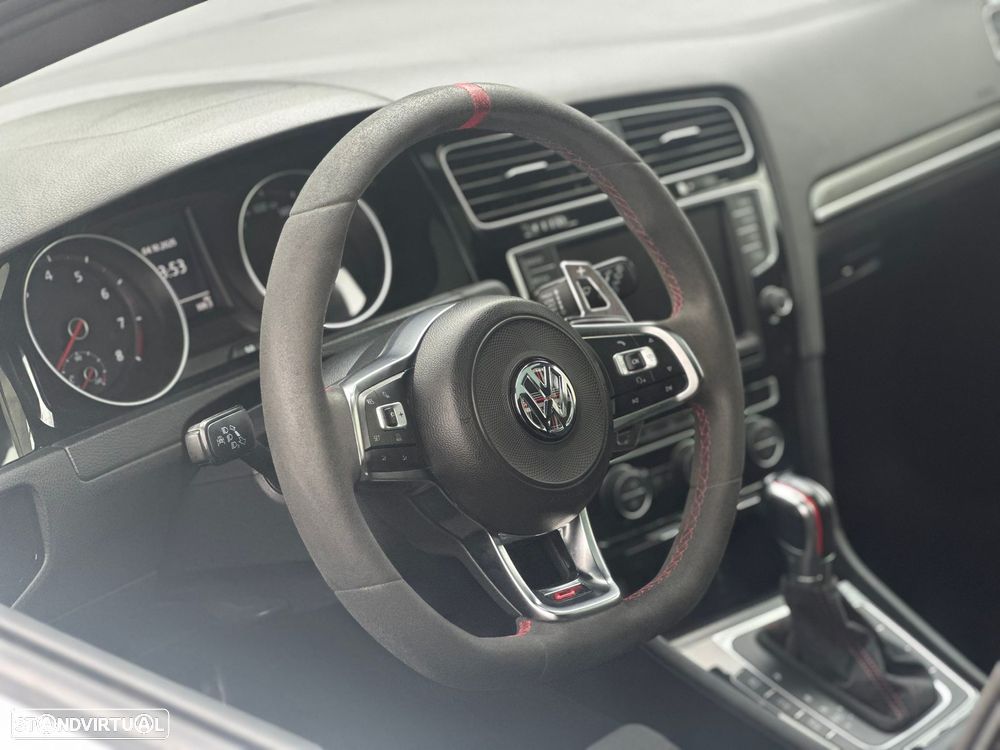 VW Golf GTI Clubsport DSG - 12