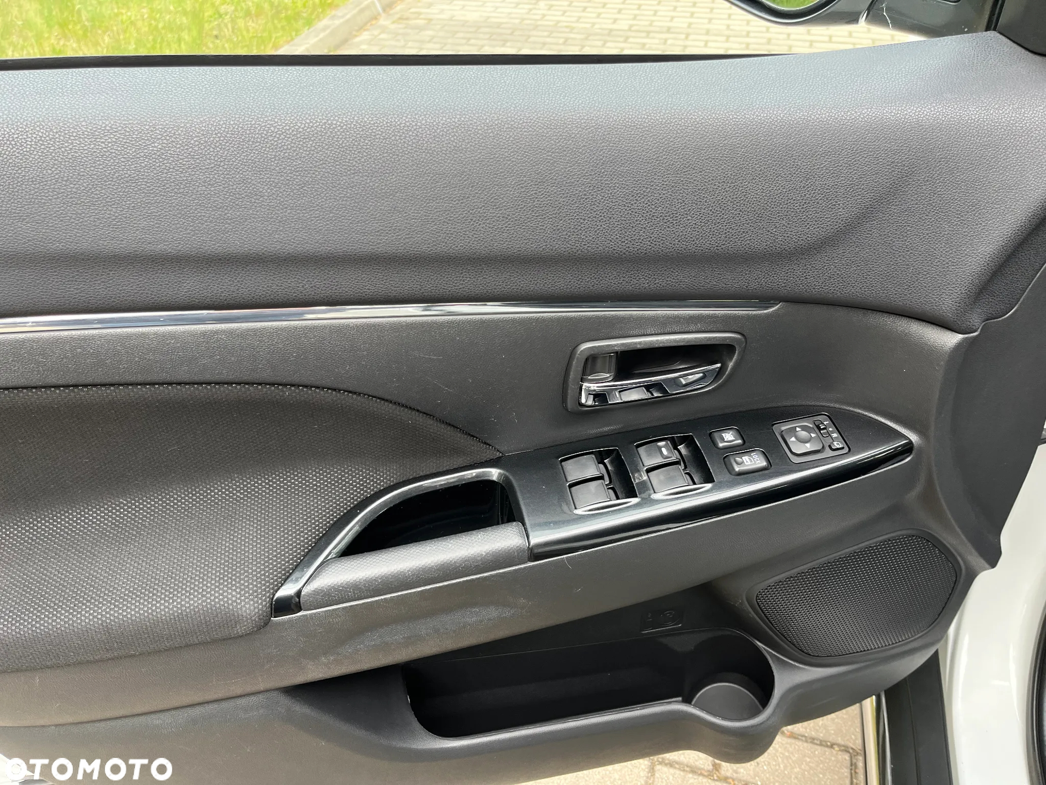 Peugeot 4008 HDI FAP 115 Stop & Start Allure - 25