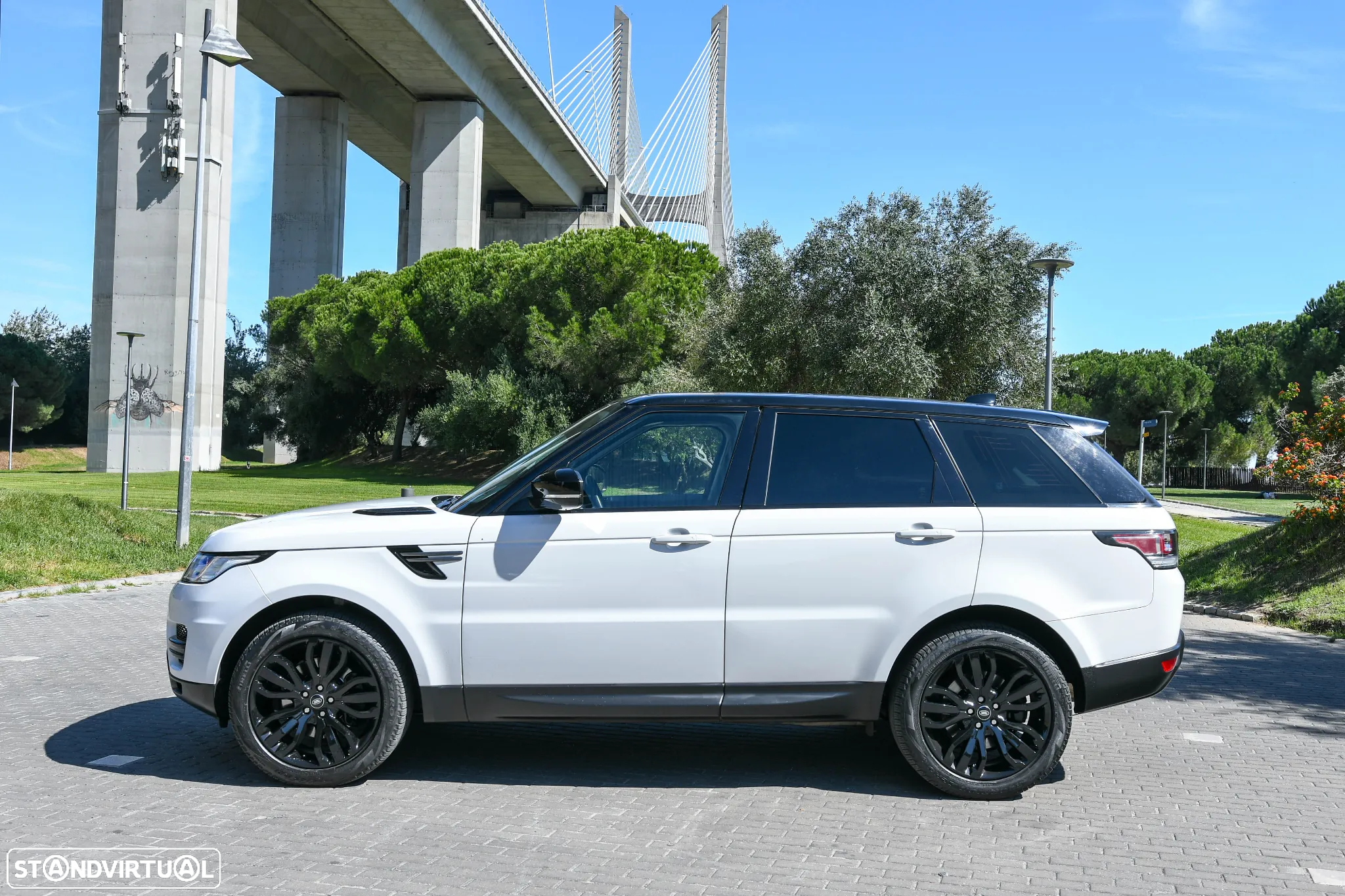 Land Rover Range Rover Sport 2.0 SD4 S - 8