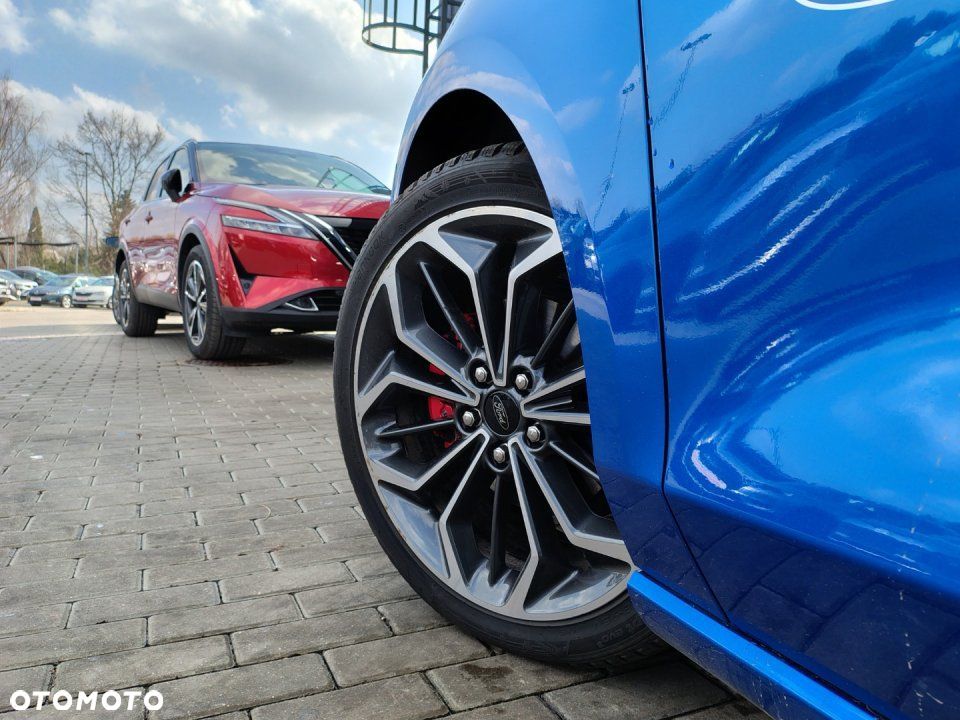 Ford Focus - 26