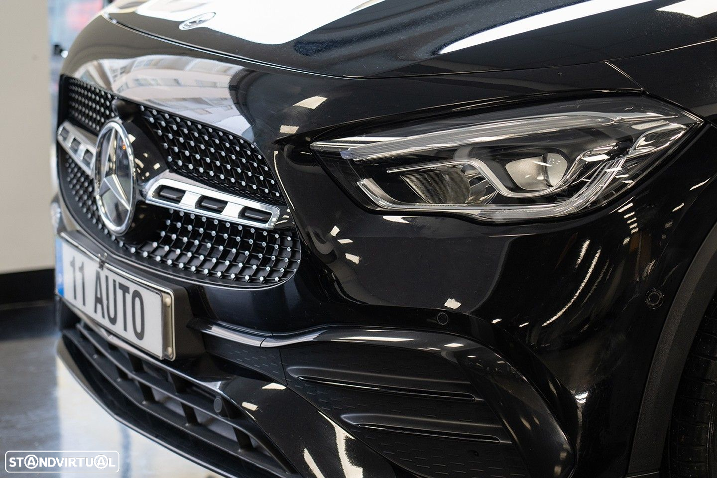 Mercedes-Benz GLA 180 d AMG Line - 2