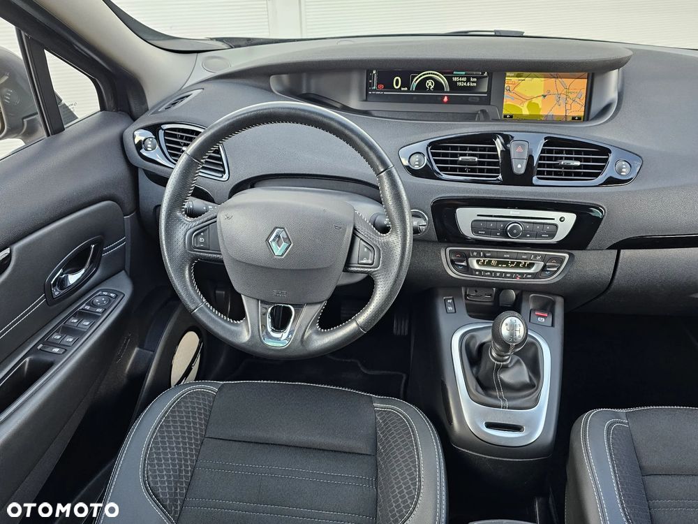 Renault Grand Scenic Energy dCi 130 Euro 6 S&S Bose Edition - 27