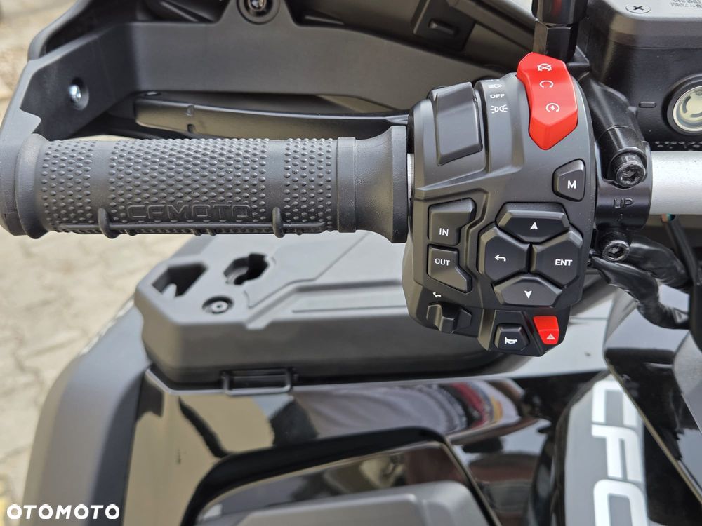 CFMoto CForce - 5