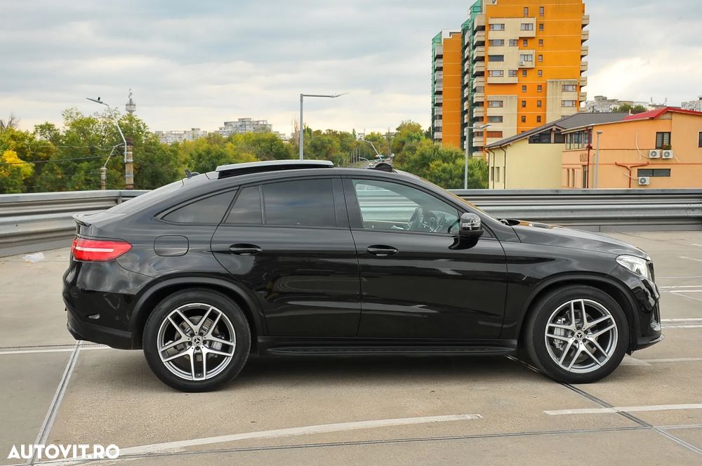 Mercedes-Benz GLE 350 d 4MATIC - 16
