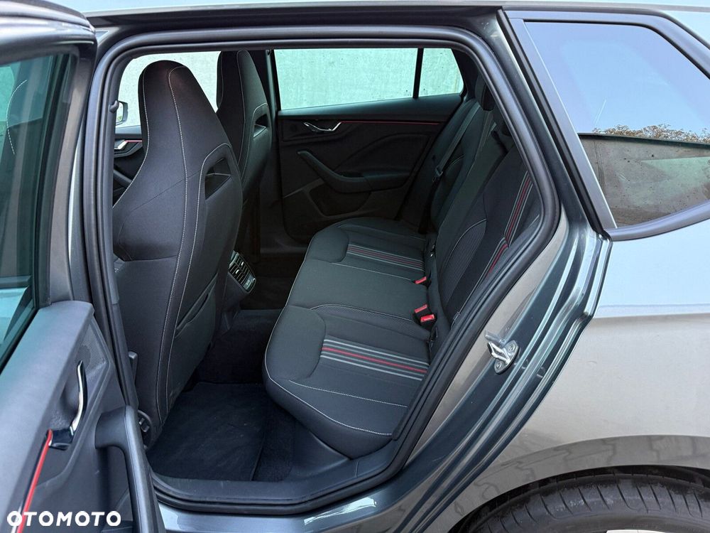 Skoda Kamiq 1.5 TSI Monte Carlo DSG - 12