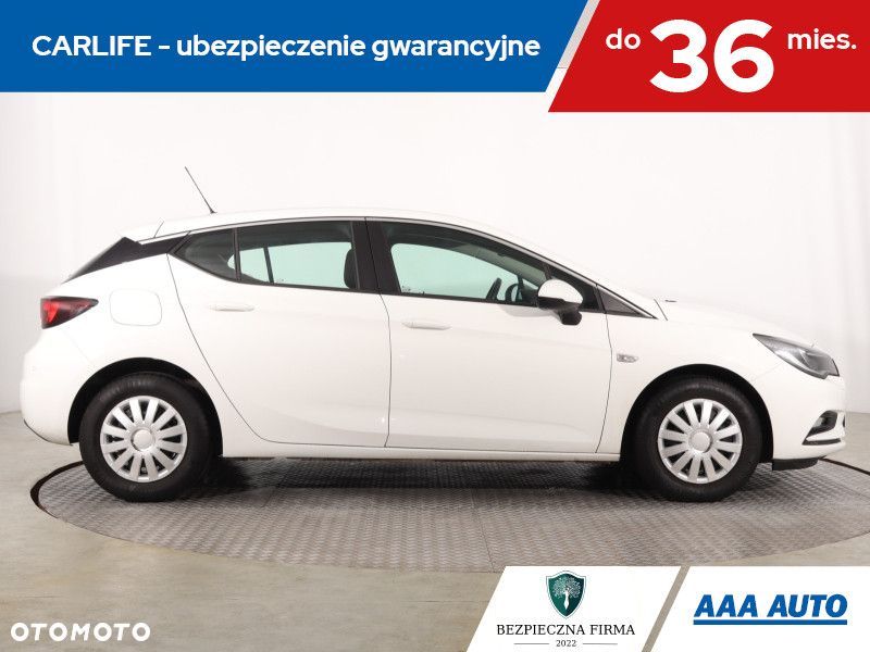 Opel Astra - 8