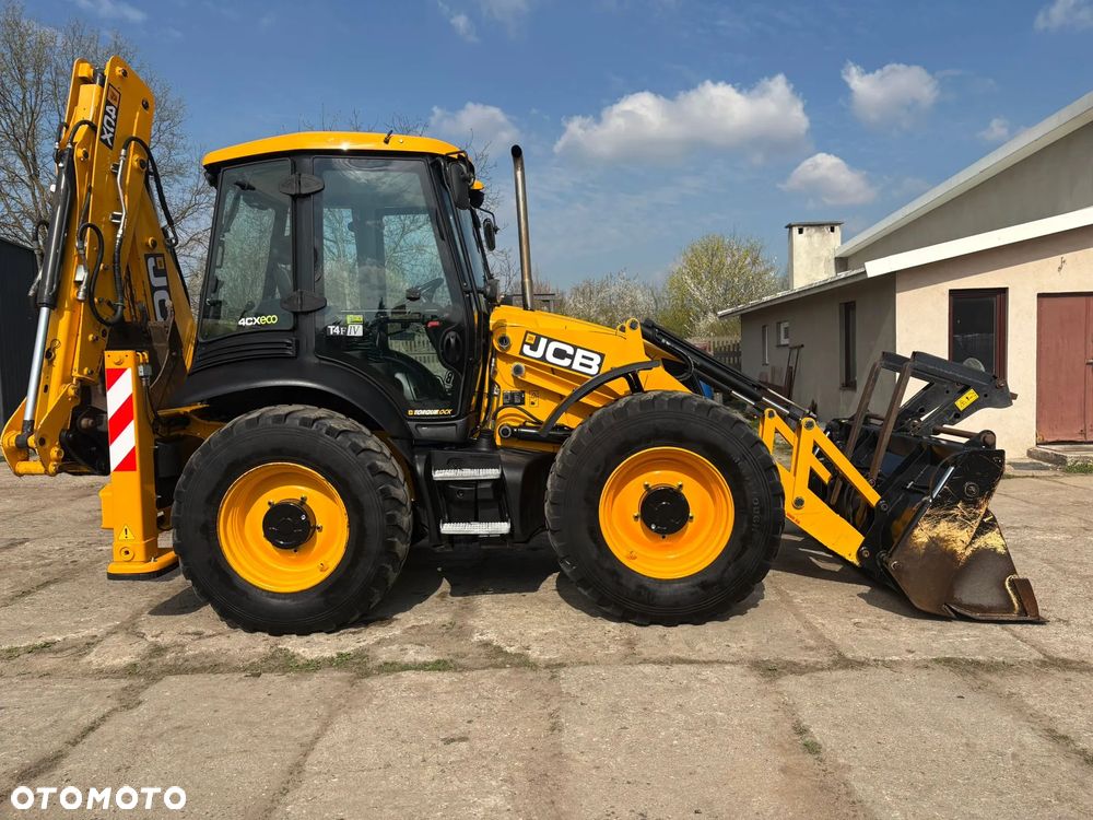 JCB 4CX - 3