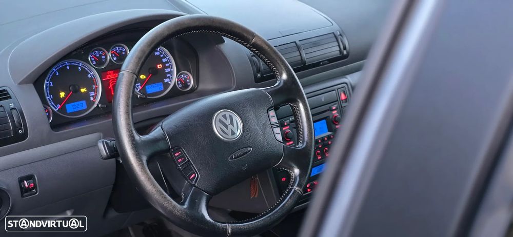 VW Sharan 1.8i T Highline - 8