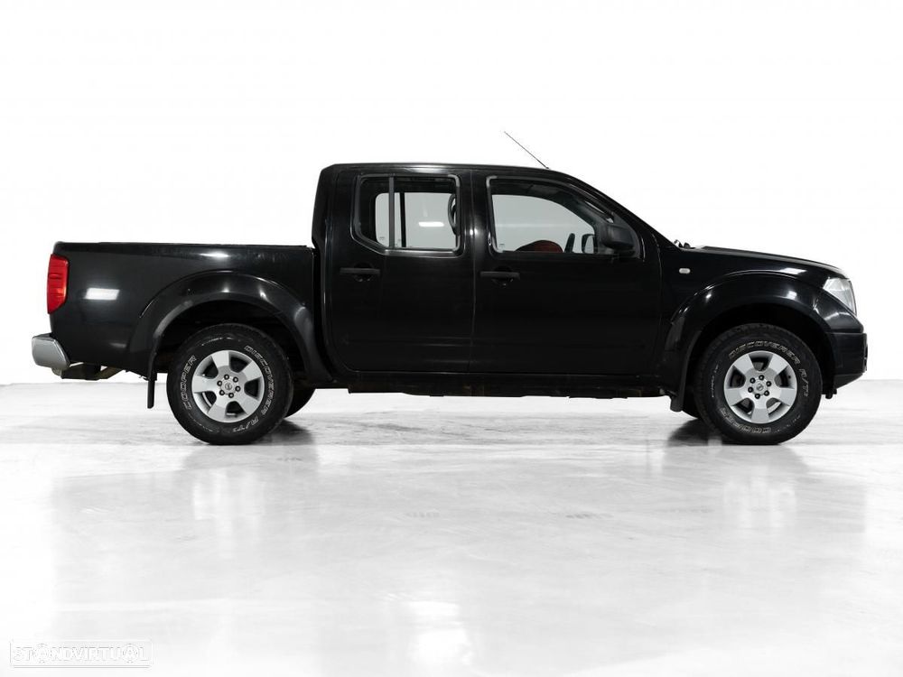 Nissan Navara - 2