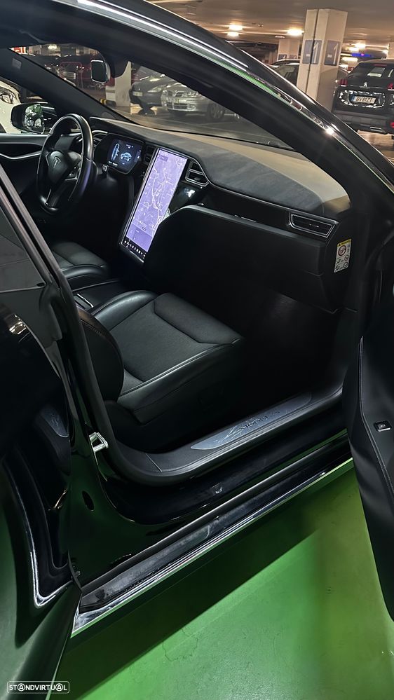 Tesla Model S Standard - 3