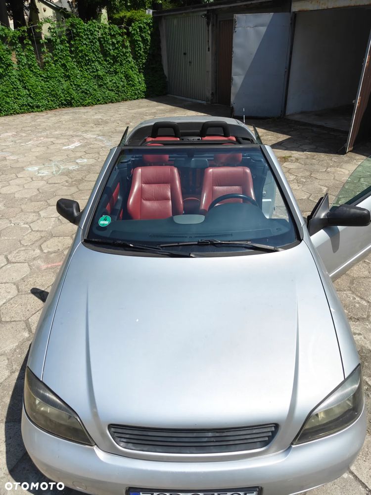 Opel Astra 2.2 Bertone - 3