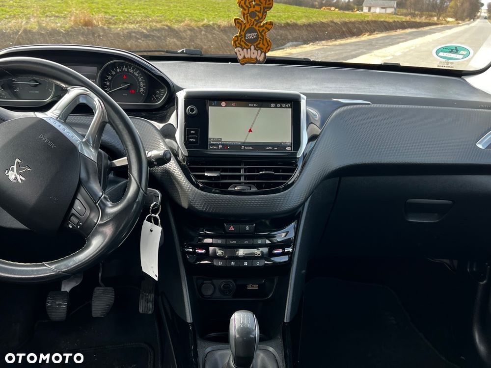 Peugeot 2008 82 VTI Allure - 11