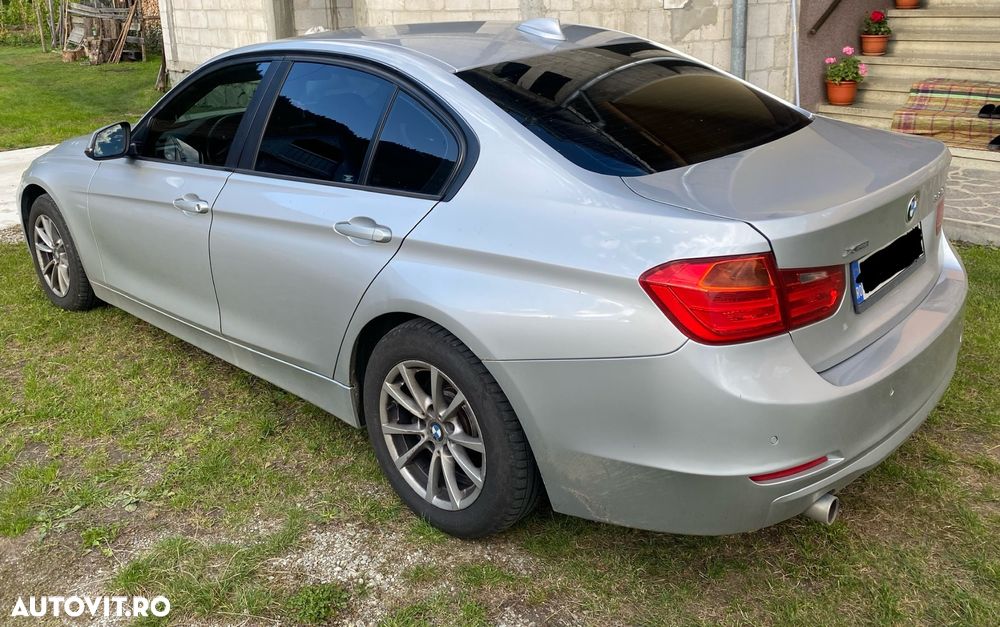 BMW Seria 3 320d xDrive DPF Edition Fleet - 5