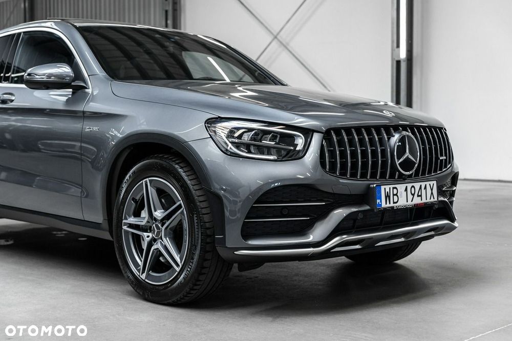 Mercedes-Benz GLC AMG 43 4Matic AMG Speedshift TCT 9G - 12