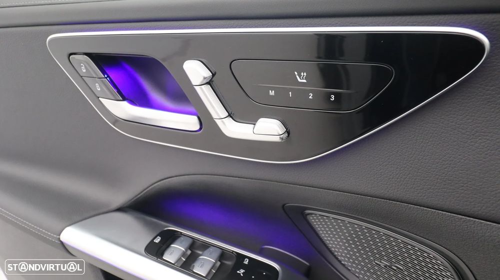 Mercedes-Benz C 300 de AMG Line - 23