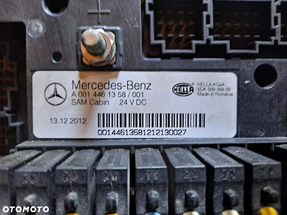 A0014461358 A0014461658 Skrzynka Tablica Modul Plyta bezpiecznikow MERCEDES MP4 - 3