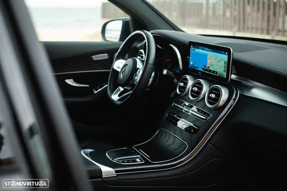 Mercedes-Benz GLC 300 de Coupe 4Matic 9G-TRONIC AMG Line Plus - 35