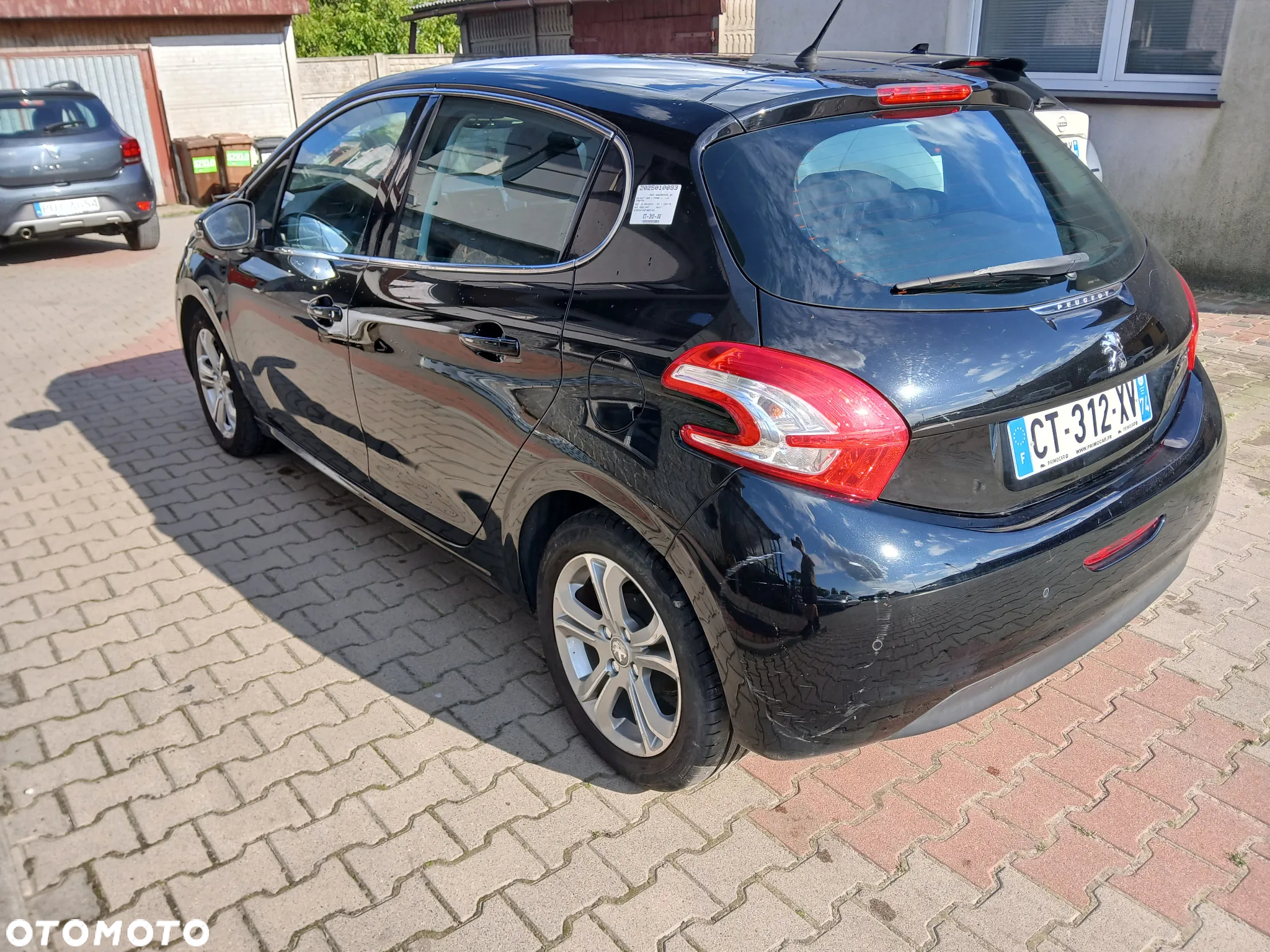 Peugeot 208 1.2 PureTech Allure - 6