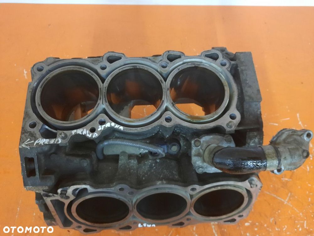 NISSAN PATHFINDER R50 SUV 3.5 4WD AT 220KM 99-04 BLOK SILNIKA 678362A VQ35 - 2