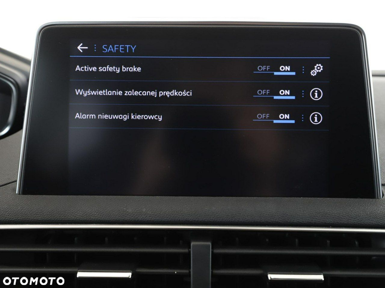 Peugeot 3008 1.2 PureTech Crossway S&S EAT6 - 29