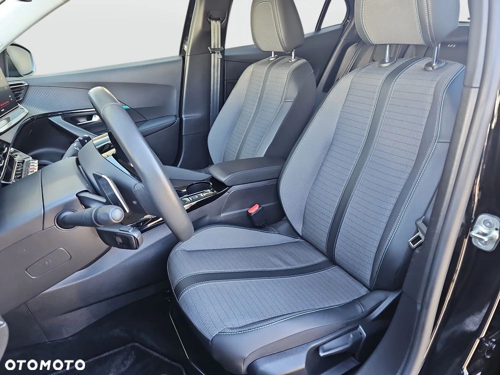 Peugeot 2008 1.2 PureTech Allure Pack S&S EAT8 - 12
