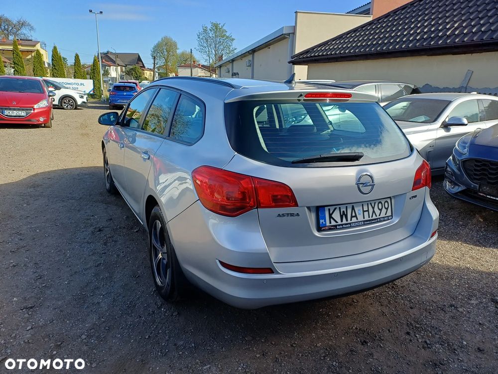 Opel Astra 1.7 CDTI DPF Design Edition - 5