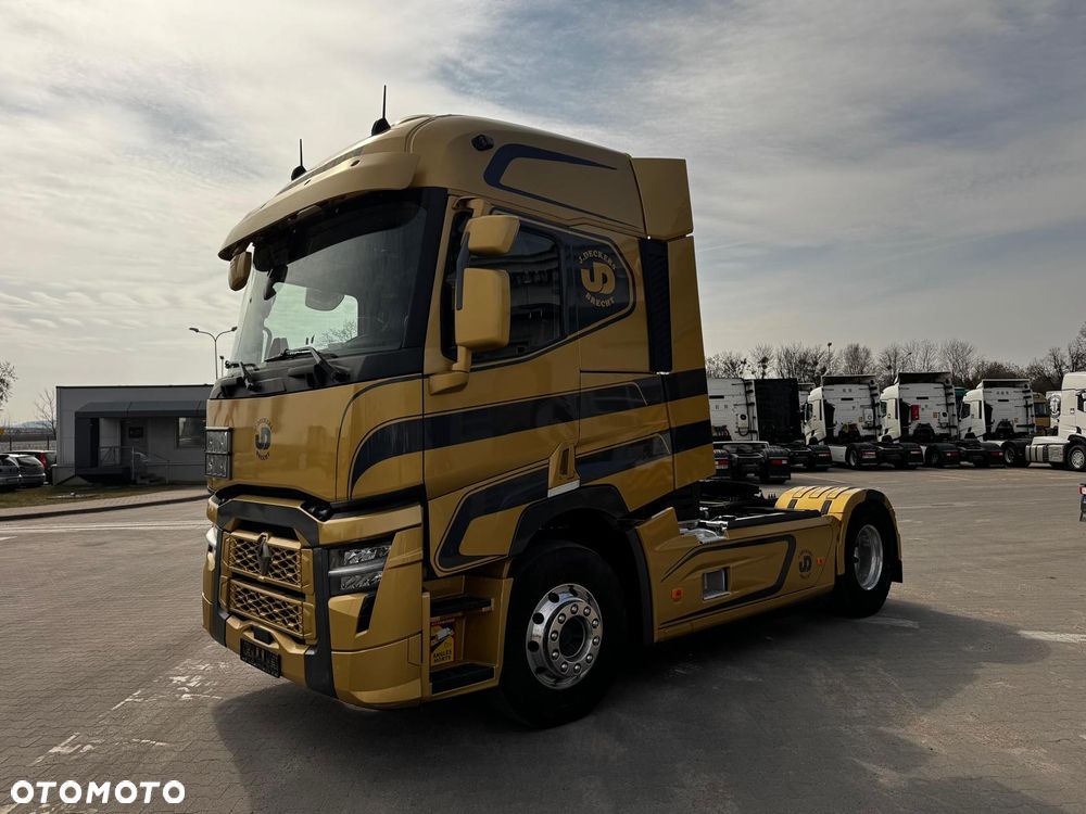 Renault T520 ADR Sleeper Cab - 1
