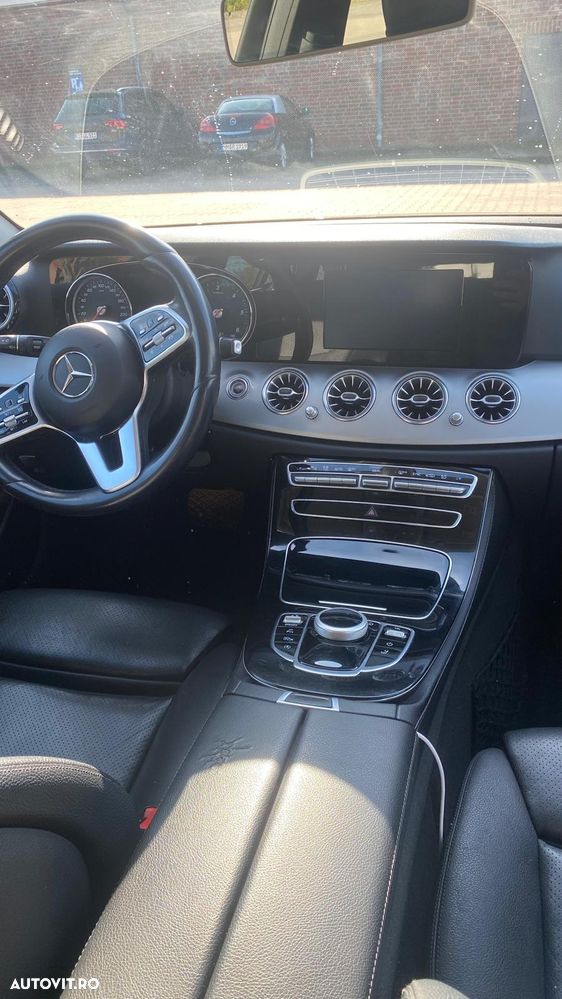 Mercedes-Benz E - 7