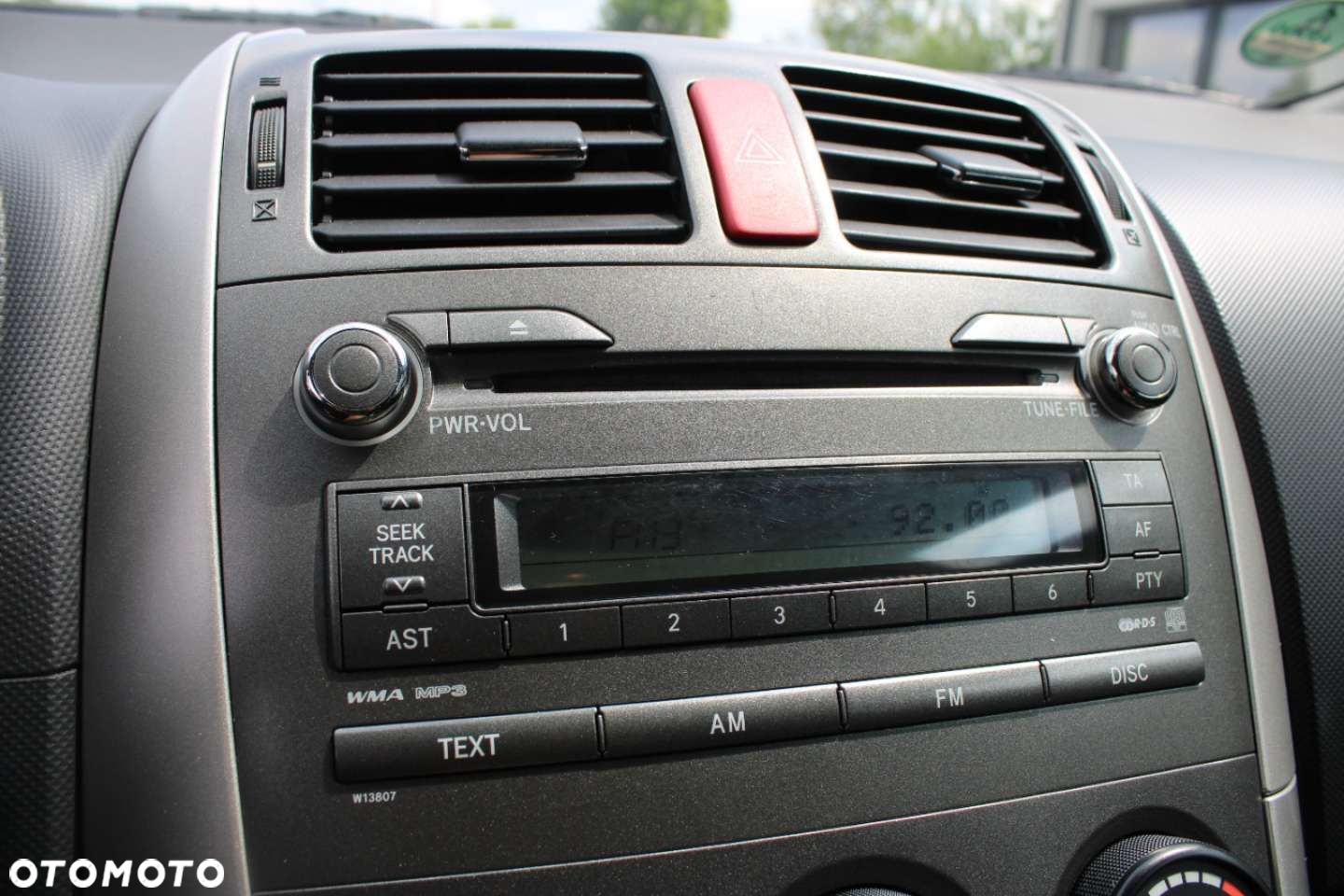 Toyota Auris - 37