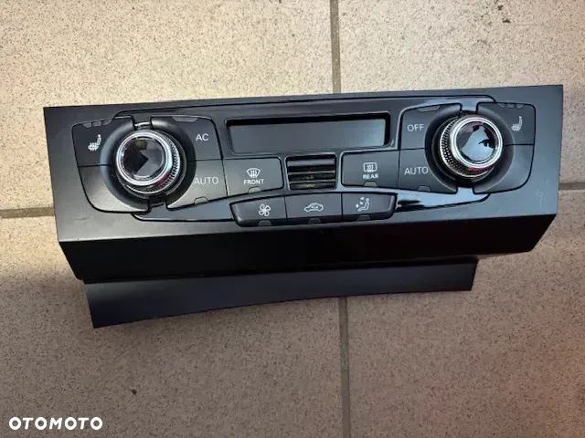 PANEL NAWIEWU KLIMATYZACJI AUDI A4 B8 LIFT 8K1820043AJ - 1