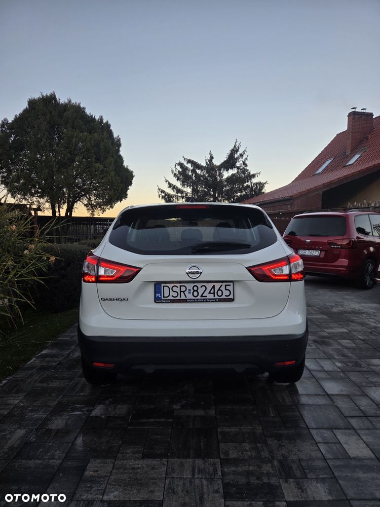 Nissan Qashqai 1.2 DIG-T Visia - 7