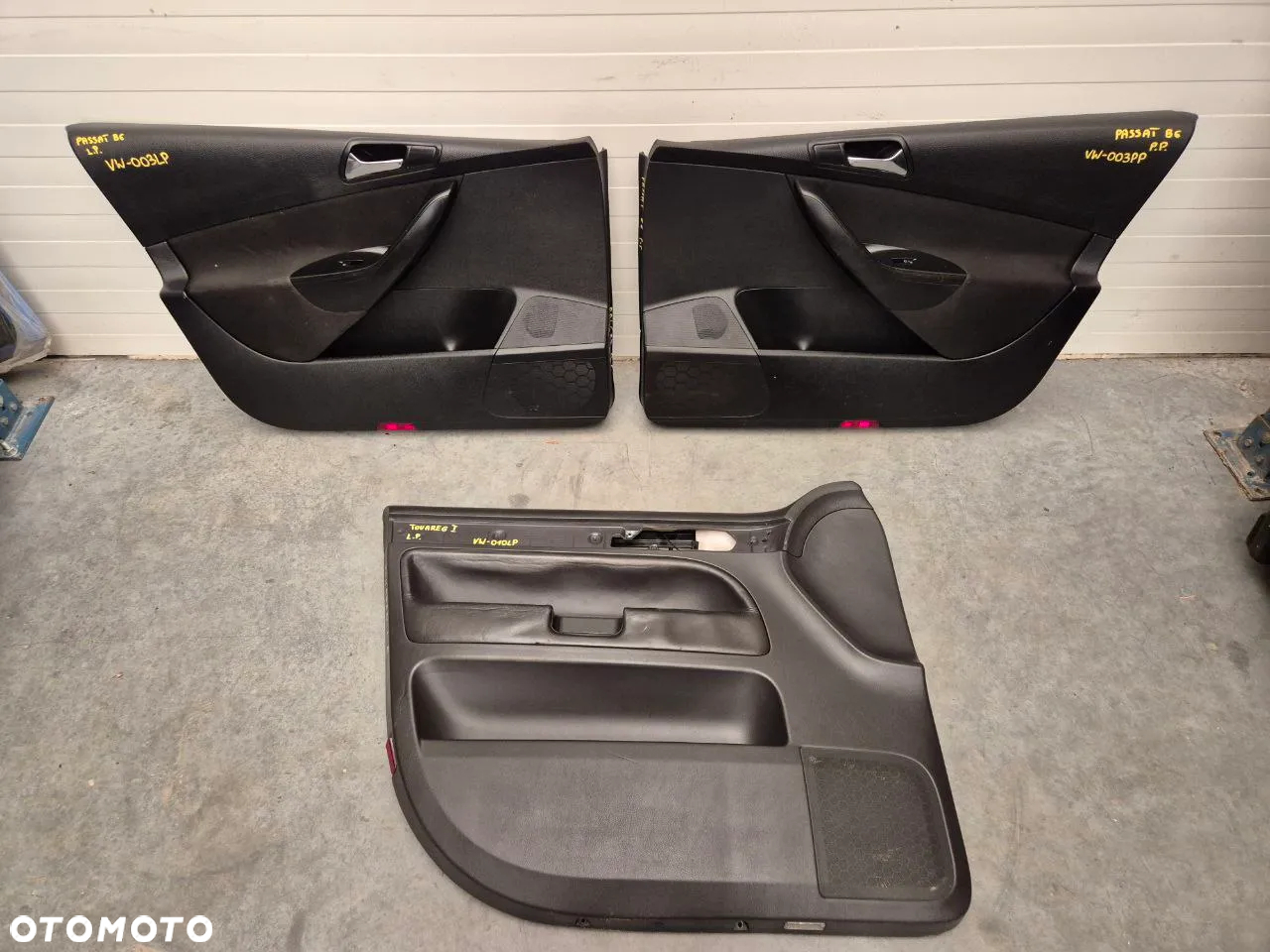 VW AUDI SEAT SKODA BOCZEK DRZWI - 30