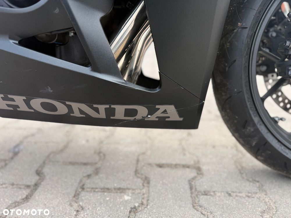 Honda CBR - 10
