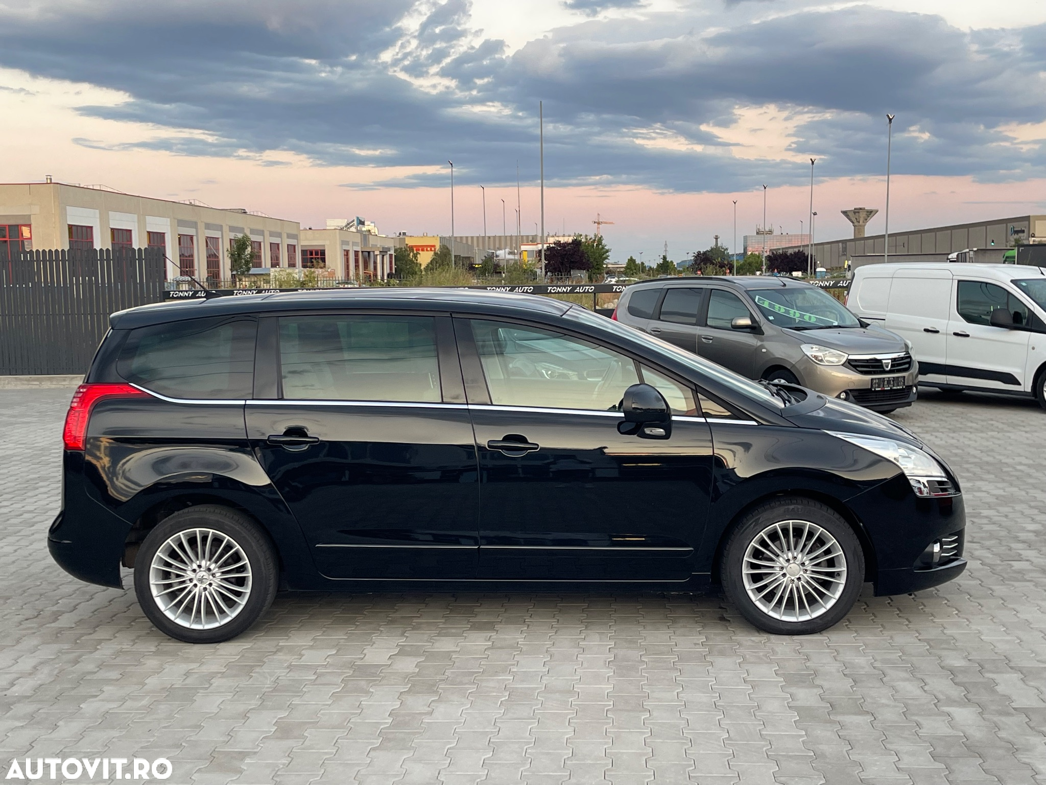 Peugeot 5008 1.6 HDI Confort Pack - 7