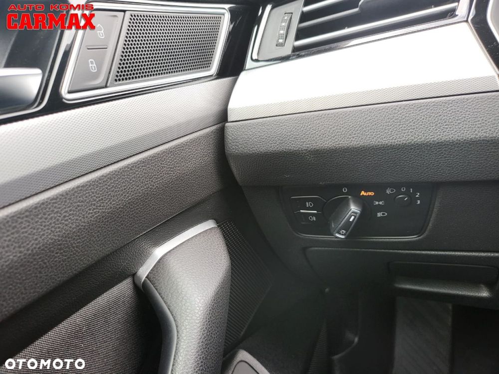 Volkswagen Passat - 22