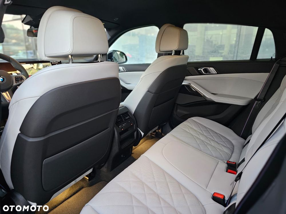 BMW X6 xDrive30d - 28