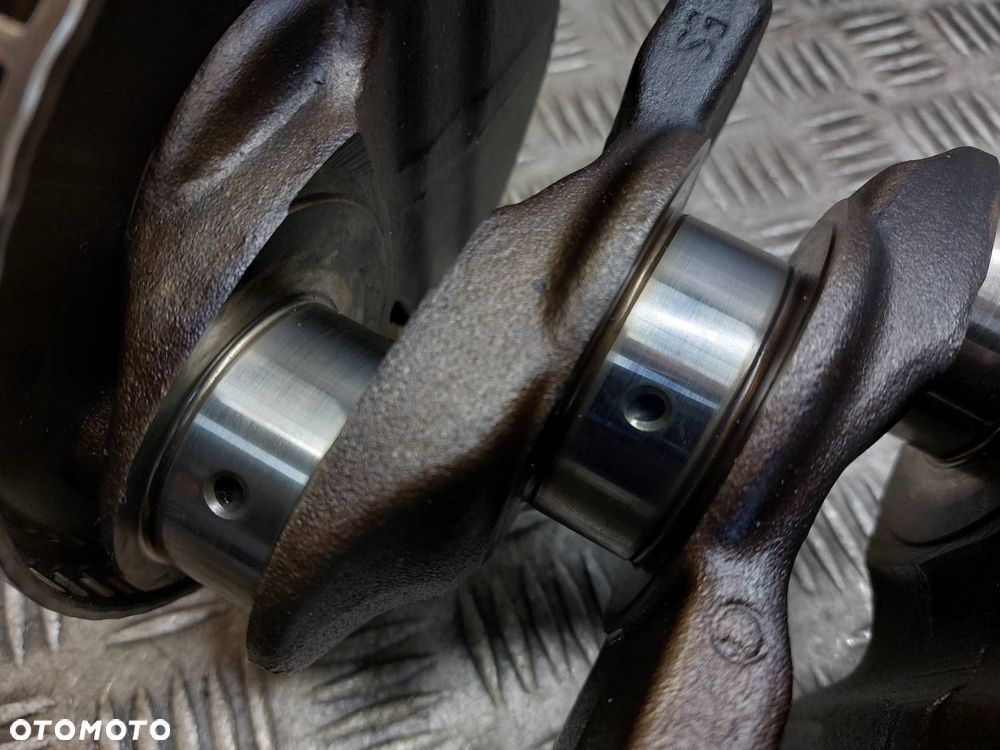 WAŁ KORBOWY AUDI A4 B8 1.8 TFSI CABB 07-15r - 5