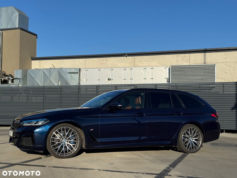 BMW Seria 5 540d xDrive Touring M Sport Edition - 3